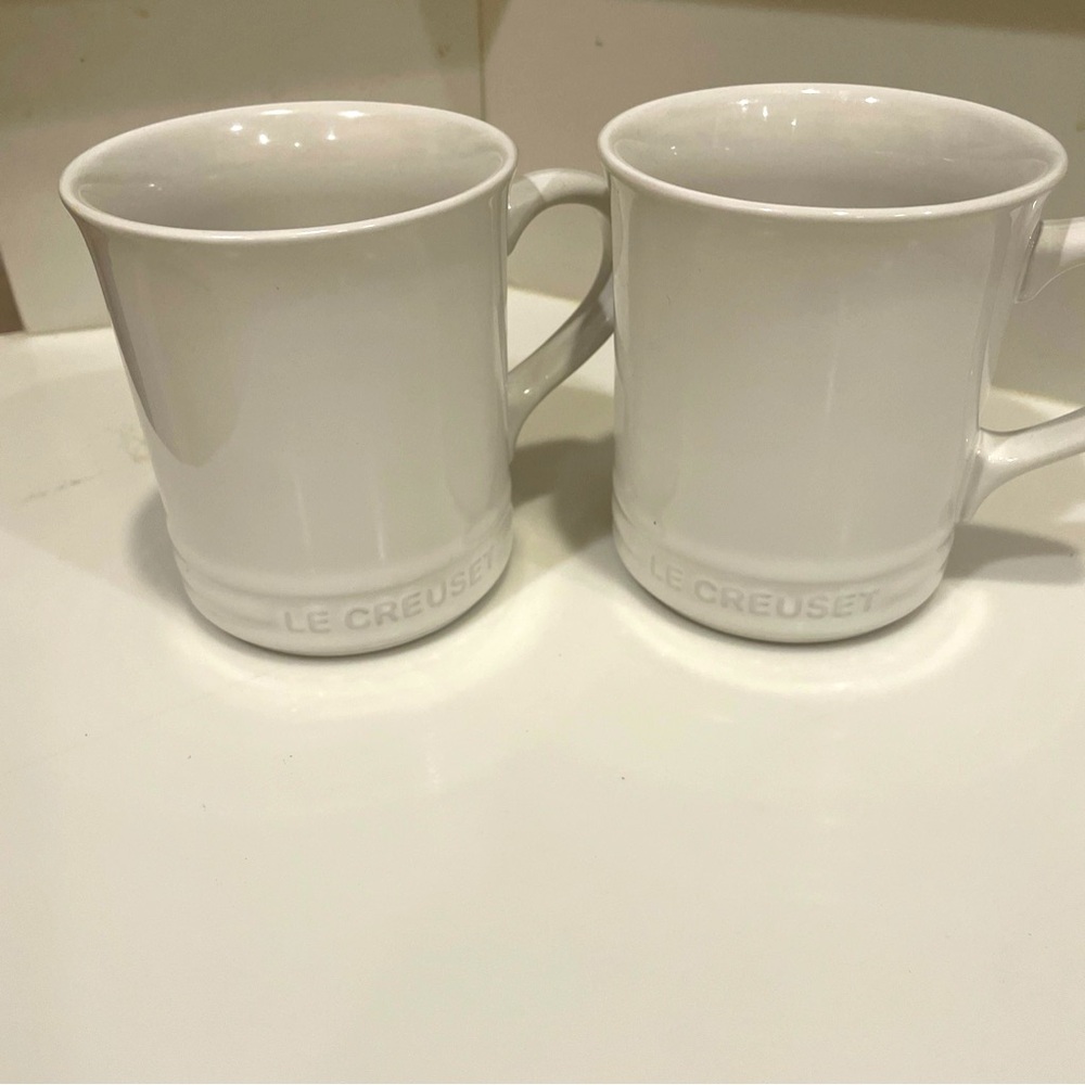 2 Lecreuset coffee mug white